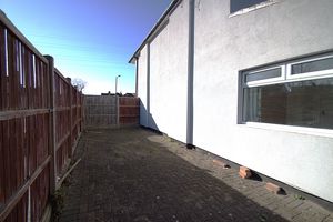 Photo 8- click for photo gallery